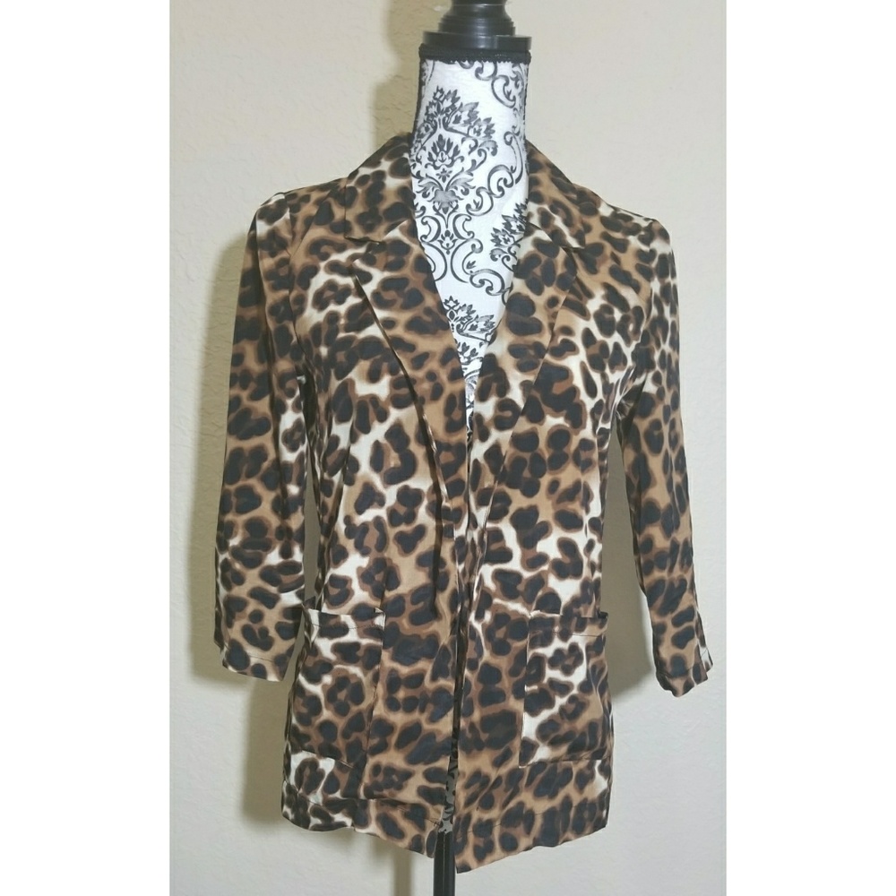 Costa Blanca Leopard Print Kimono